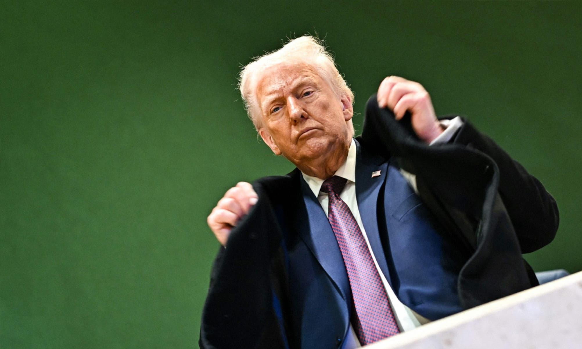 Trump ressuscita império romano com Conselho da Paz autoritário