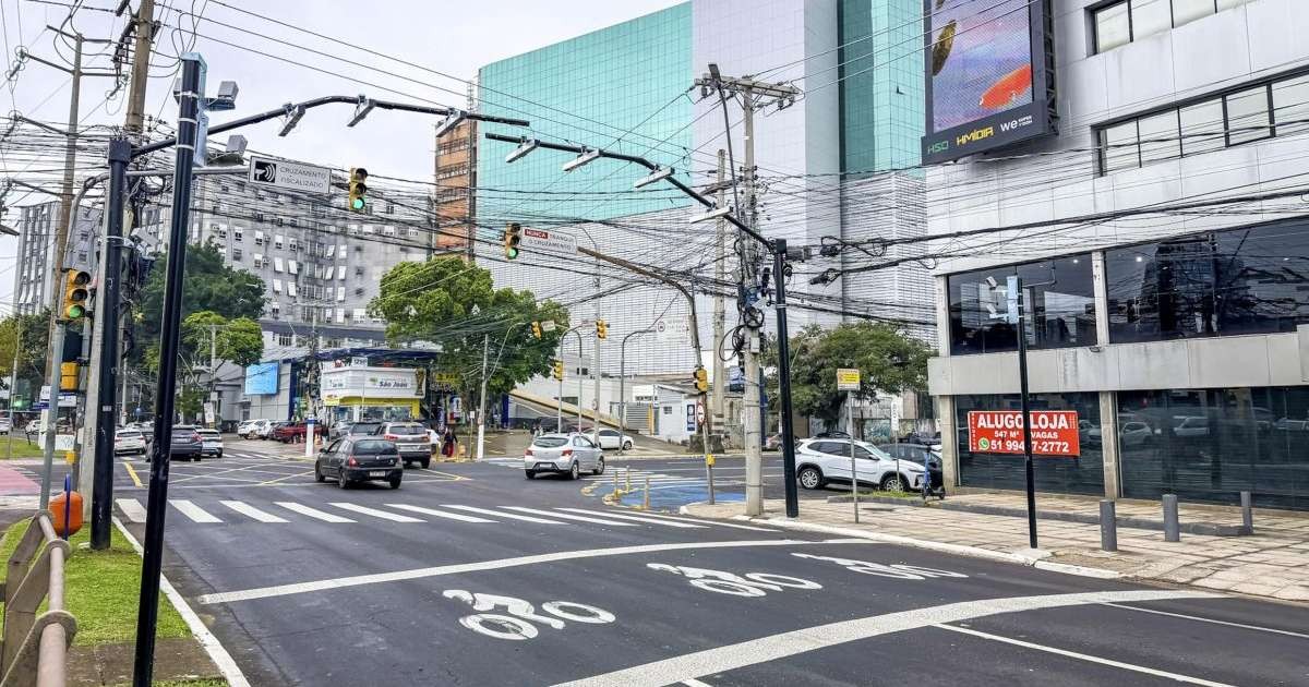 Porto Alegre amplia detectores de avanço de sinal a partir de segunda